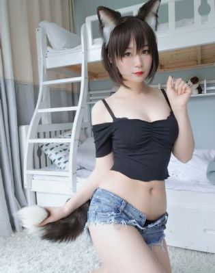 久久香蕉国产线看观看亚洲小说_DVD电影完整版在线观看