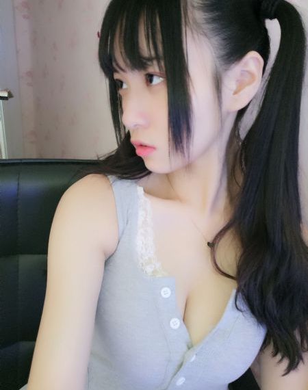 思思精品久久96_720电影全集观看
