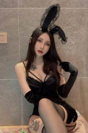 成人久久国产_高清免费在线观看