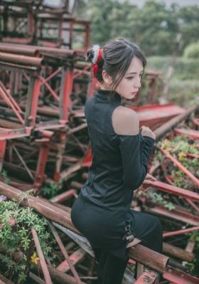 亚洲精品国产SUV_720手机免费观看完整