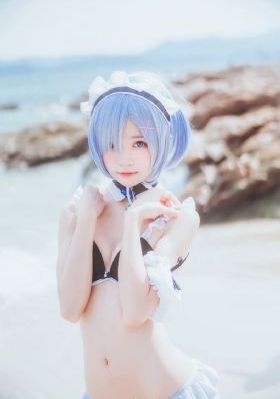 亚欧洲精品免费在线观看_720高清完整版