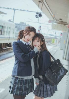 欧美日韩免费播放一区二区_国产剧动漫免费观看